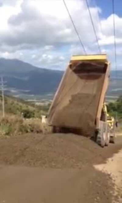 Electric Dump Truck