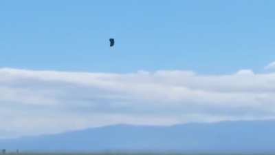 u/Green-Swan2020 UFO. May 2024. Central Valley, CA. (Zoomed/Slowed x4)