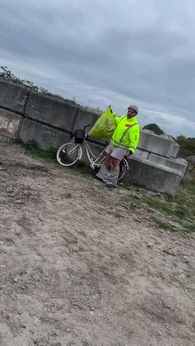 Can recycling gets very nasty