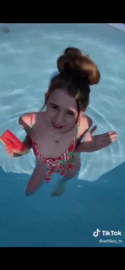 Ihr geiler nippel🥵😏