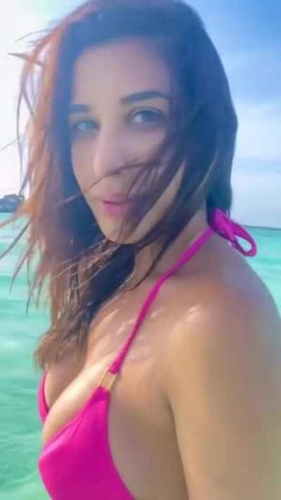 Sophie Chaudhary 🥵💦😍