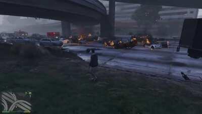 [Video] Just messing about in GTA 5 with a plane when this happens....not something I'd expect a more recent open world game to be able to handle 👀