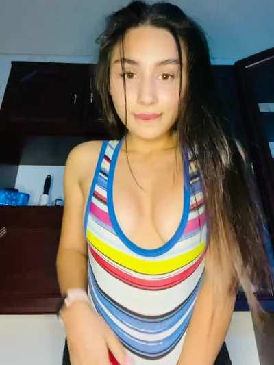 Give me an upvote, I'll se...nd you a video, i promise..