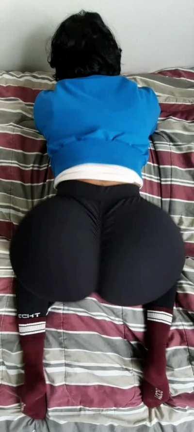 I'm a bubble butt fuck doll