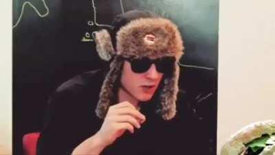 На шта вама смрди?