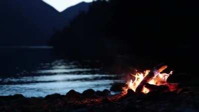 I've been meaning to try one of these for some time now. This is the Slocan Lake in BC.