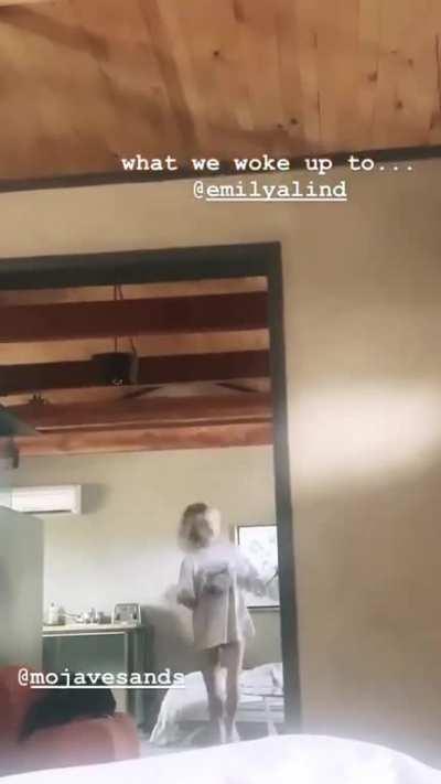 Dancing to people waking up