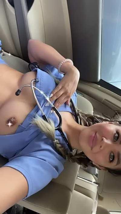 Anyone here like slutty nurses??