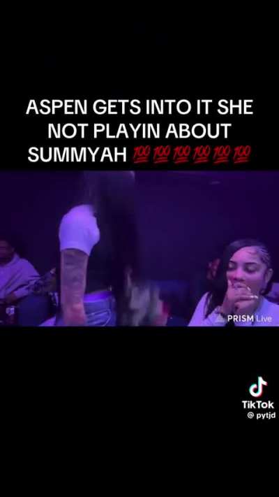 Why tf is lil zay getting treated by aspen 😂😂😂