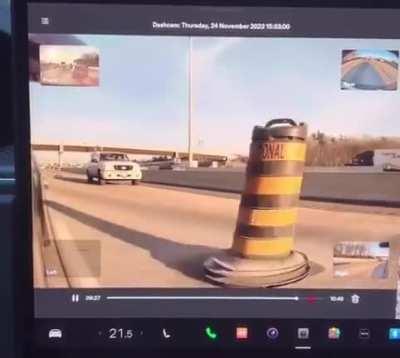 Road raging truck takes on Tesla on highway