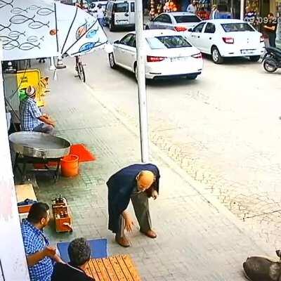 lan adamın moralini bozdunuz FAGAJSGSJAJAJJAHA(old but gold)