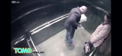 Stupid cop holding donuts doesn’t have his pistol on safety and shoots him self like an idiot sandwich