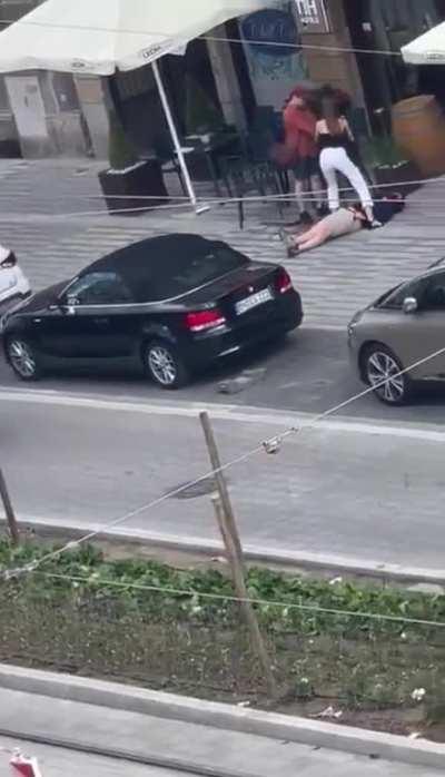 Man caught his girlfriend with another man, He shoots the guy then Shoot himself