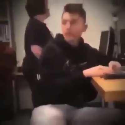 Yakuza 0 - Bacchus' Training: Kiryu Learns the Essence of Disarming