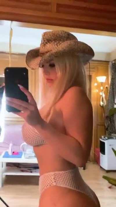 Now online on Camsoda