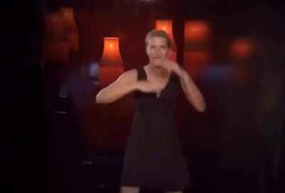 Petition for pyro to use this shit I made on my phone in a video