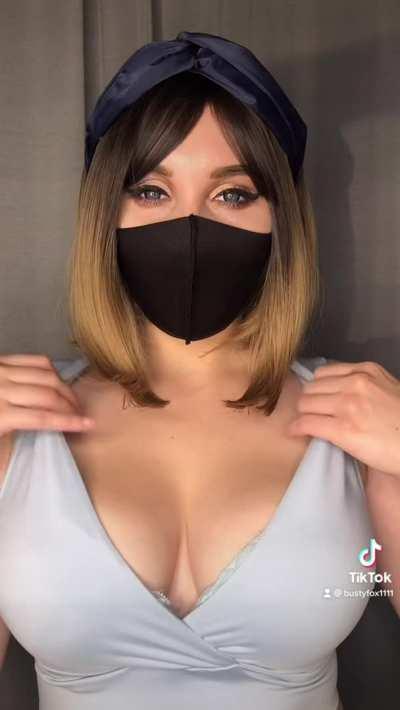 some bouncing boobs for y’all this evening :) [OC]