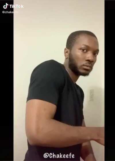 His expression at the end got me 🤣