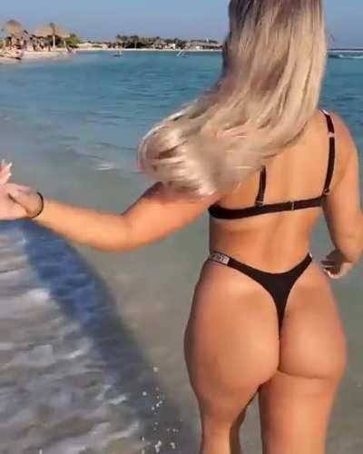 Taylor Kamphorst (@taylorkamphorst) [Instagram]