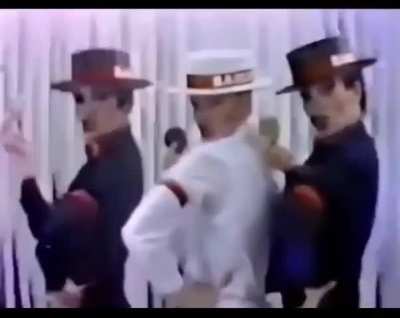 Publicidad de los alfajores negro y blanco de Bagley (1985)