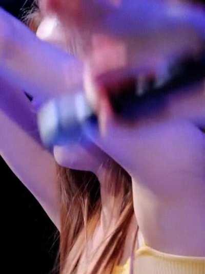 Miyeon close-ups (gidle), I spent hours curating these clips, hope you like it!