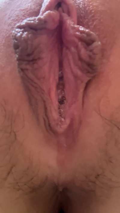 i tried to push out the second grape but peed in my pussy instead 😖