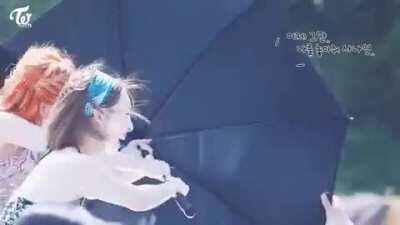 Nayeon fighting the wind (ft. Sana)