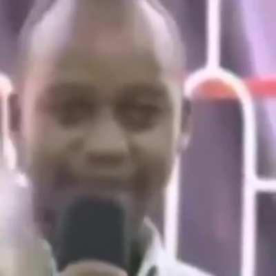 Foxy jogando bola ae