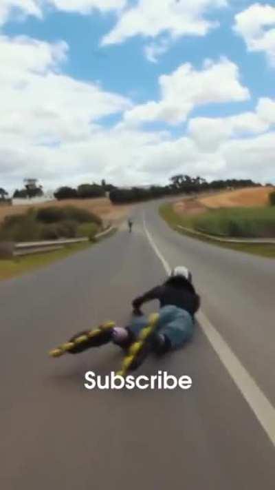 Epic downhill skating fail at 100km/h