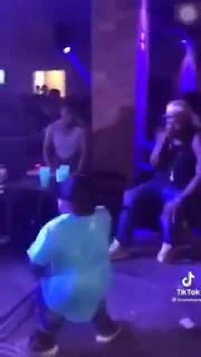 Yullalol - Video #0942