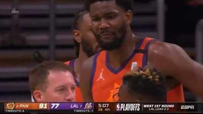 [Highlight] Jae Crowder's face when LeBron complained to the ref to look at a foul