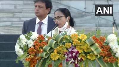Mamata Banerjee goes berserk after Jai Shree Ram slogans were raised.