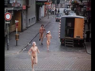 Gipfelgluck im Dirndlrock - 1972 - Eva Karinka