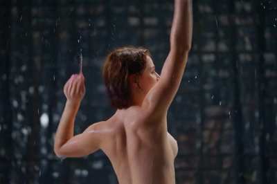 Wan2.2 really likes to make them bounce