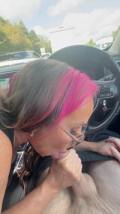 We got stuck in traffic and I was horny so I made him cum in my mouth