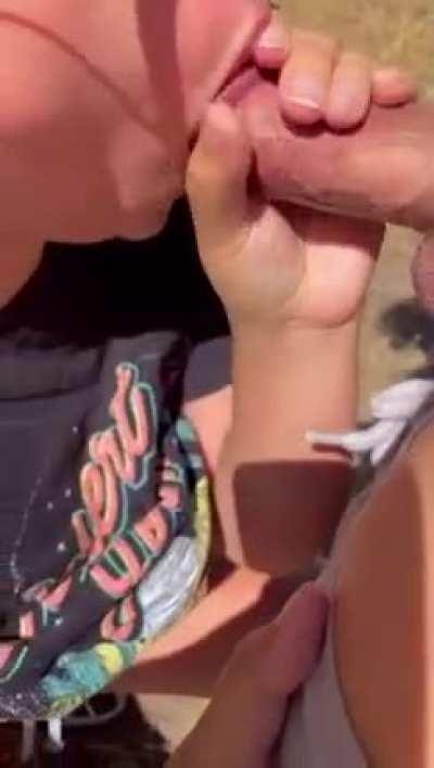 I didn't hide my face when I hiked back to my car 🙊 [gif]