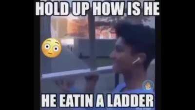 How does he do it 😱🤔