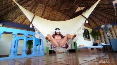 Sometimes the cure for restlessness is hammock 😌💦