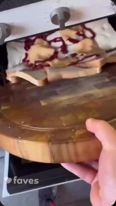 As an Italian-New Yorker...I hate this a lot