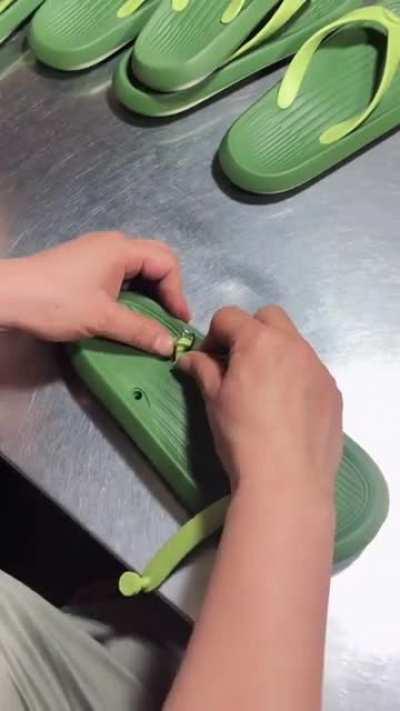 How the slipper is made.