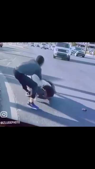 Hero Cop Swiftly Educates Two Section 8 Living Welfare Spawn On The Importance Of Electrical Safety, To Shocking Results.