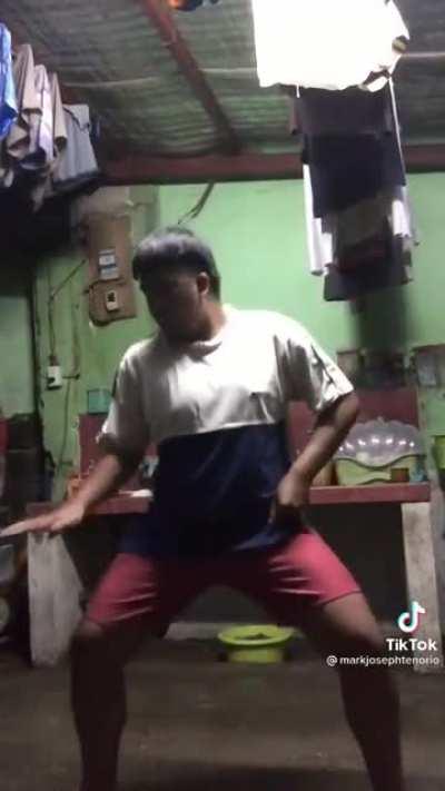 Man literally returns to monke