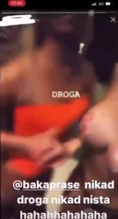 Kurve i lobetina, baka prase najpoznatiji jutjuber naših prostora koji ne objavljuje proteste jer to nije za decu ali ovo jeste.