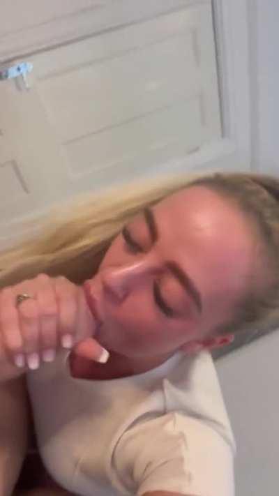 [Reddit] Drunk and horny, all I need is your cock to make my night