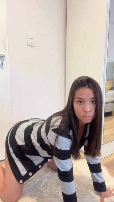 I’m so happy it’s a three day weekend !!! Yay for a lazy Monday tomorrow