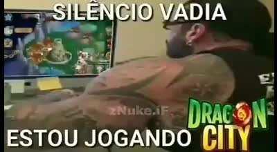 Deixe o ademiro jogar em paz