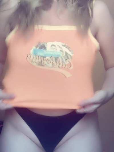 do you want to see some British tits today?