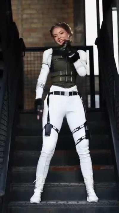 halcybella as Yelena Belova