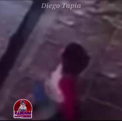 Españoles queriendo hacer bromas en Latam xDxD