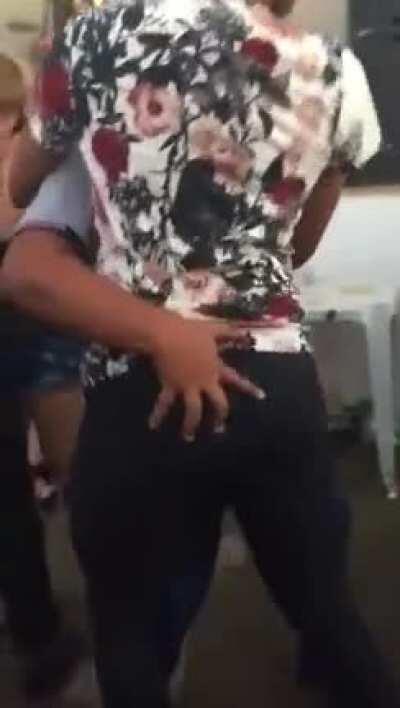 For people who thought I was lieing I thought he beat him because he was acting gay because I got this video sent with the other video